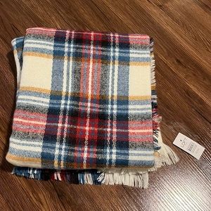 NWT, Loft Plaid Blanket Scarf, One Size, Multicolor